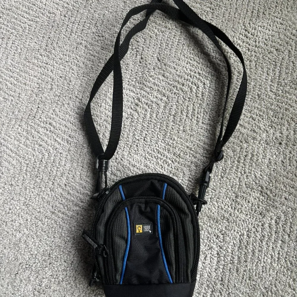 Case Logic Small Camera Case